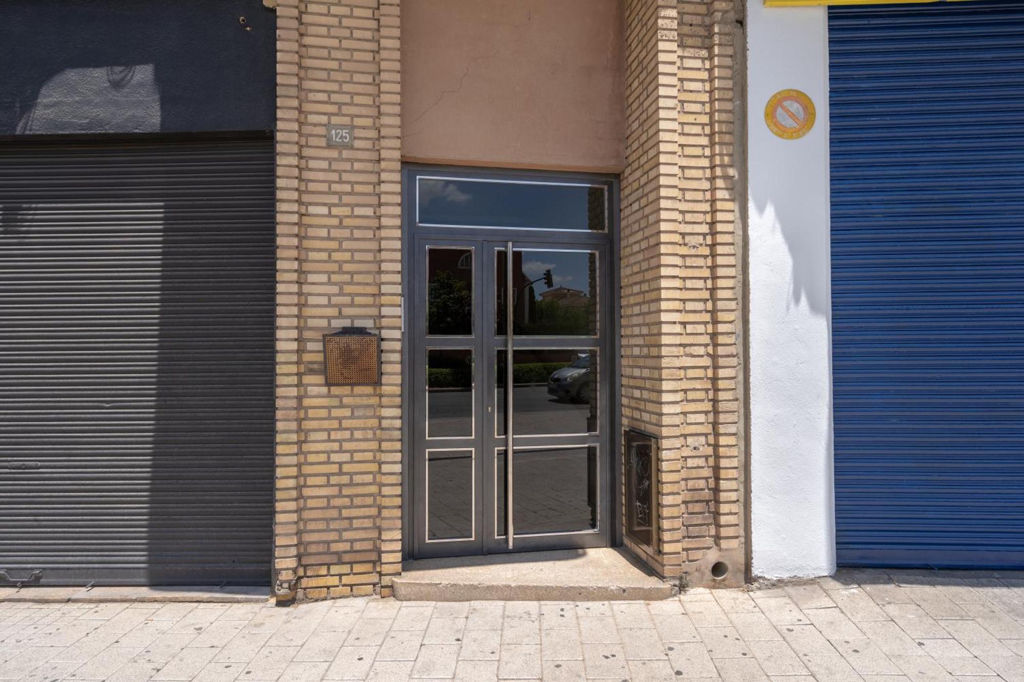 Apartamento Karnak En Zona Hospital - Universidad Albacete Eksteriør billede