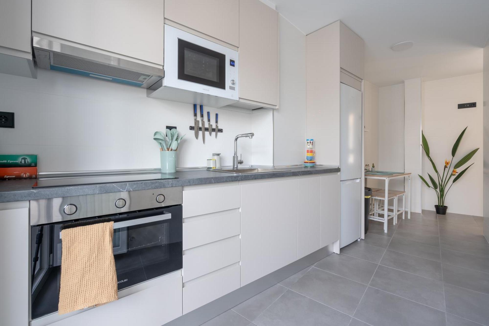 Apartamento Karnak En Zona Hospital - Universidad Albacete Eksteriør billede