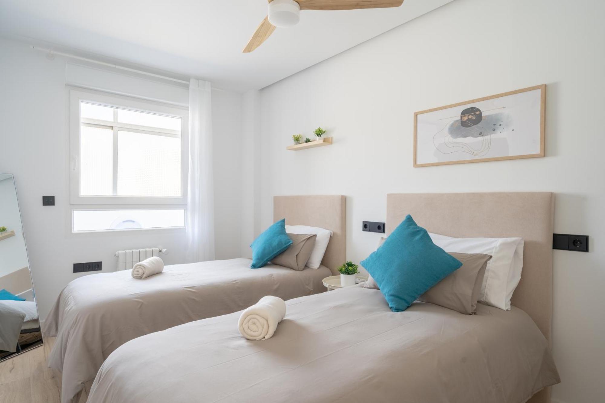 Apartamento Karnak En Zona Hospital - Universidad Albacete Eksteriør billede