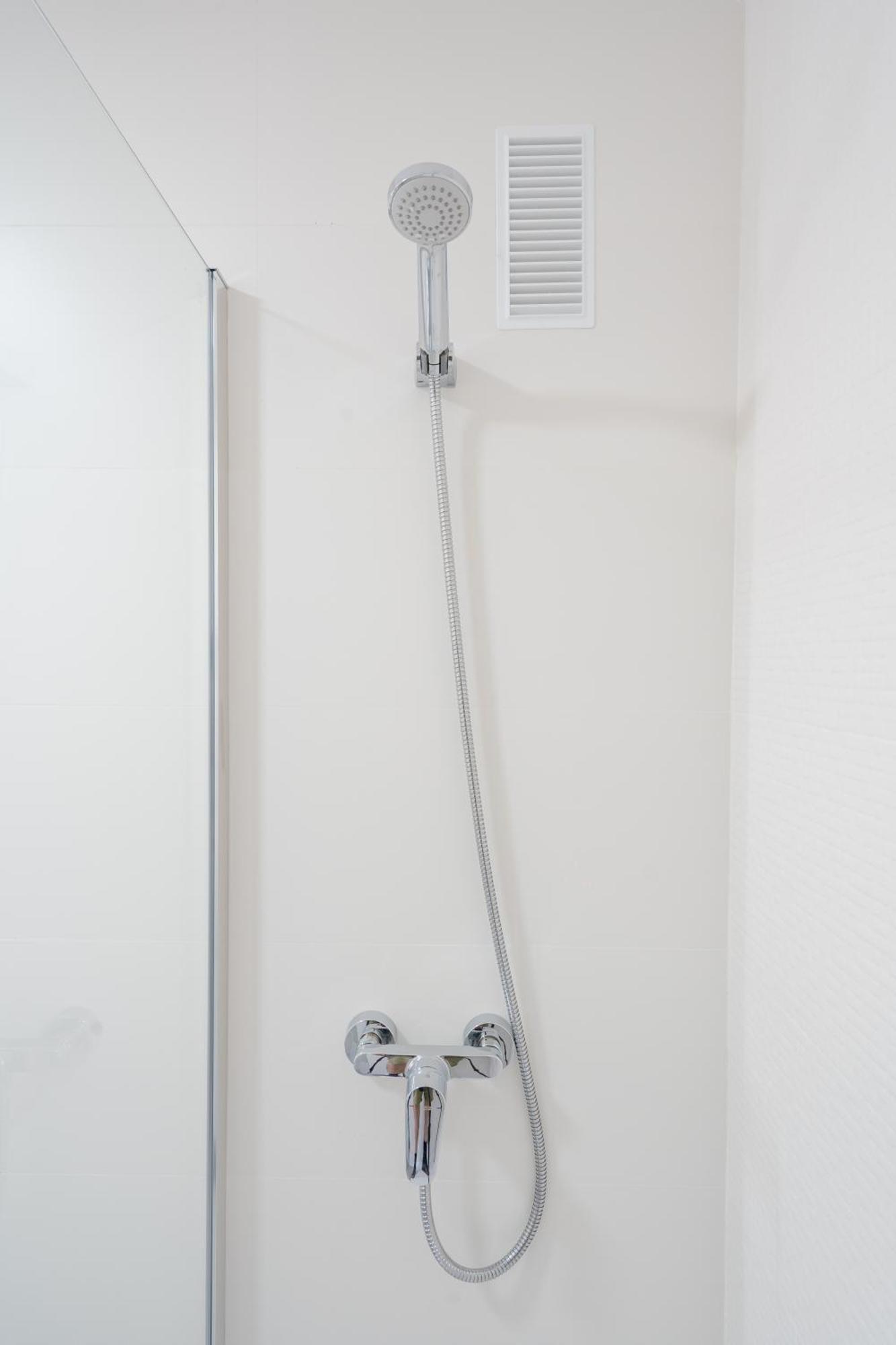 Apartamento Karnak En Zona Hospital - Universidad Albacete Eksteriør billede